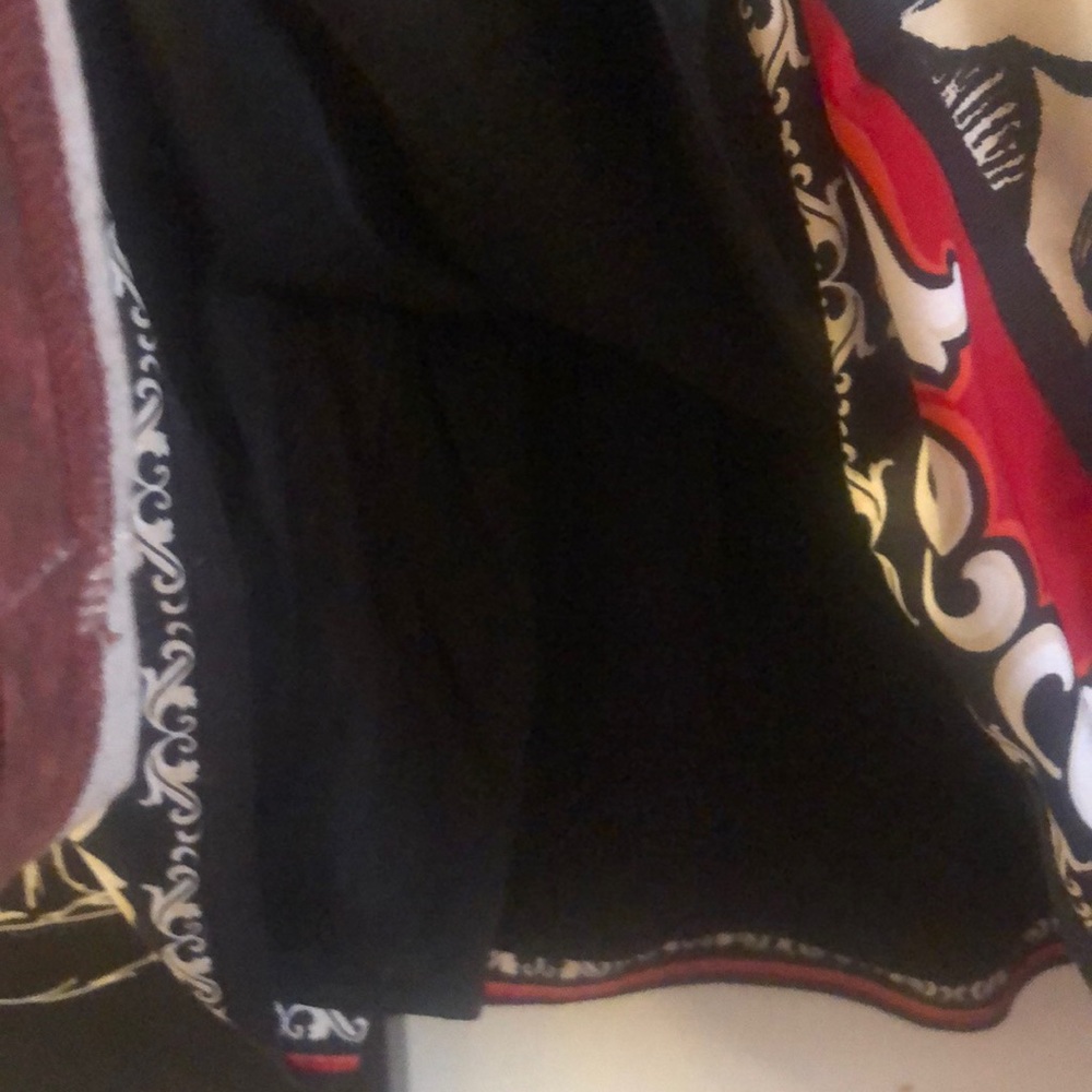 Cute White House Black Market Black/White/Red Print Mini Skirt - Picture 4 of 7